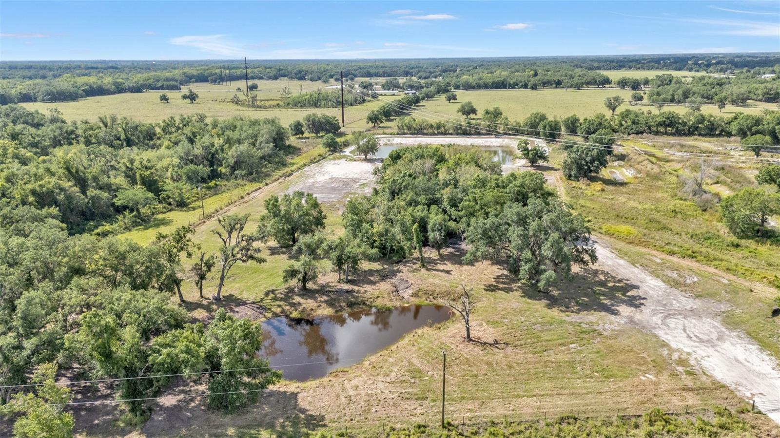 Image 22 of 51 For 1473 Reynolds Street