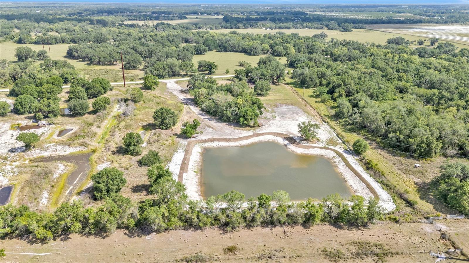 Image 36 of 51 For 1473 Reynolds Street