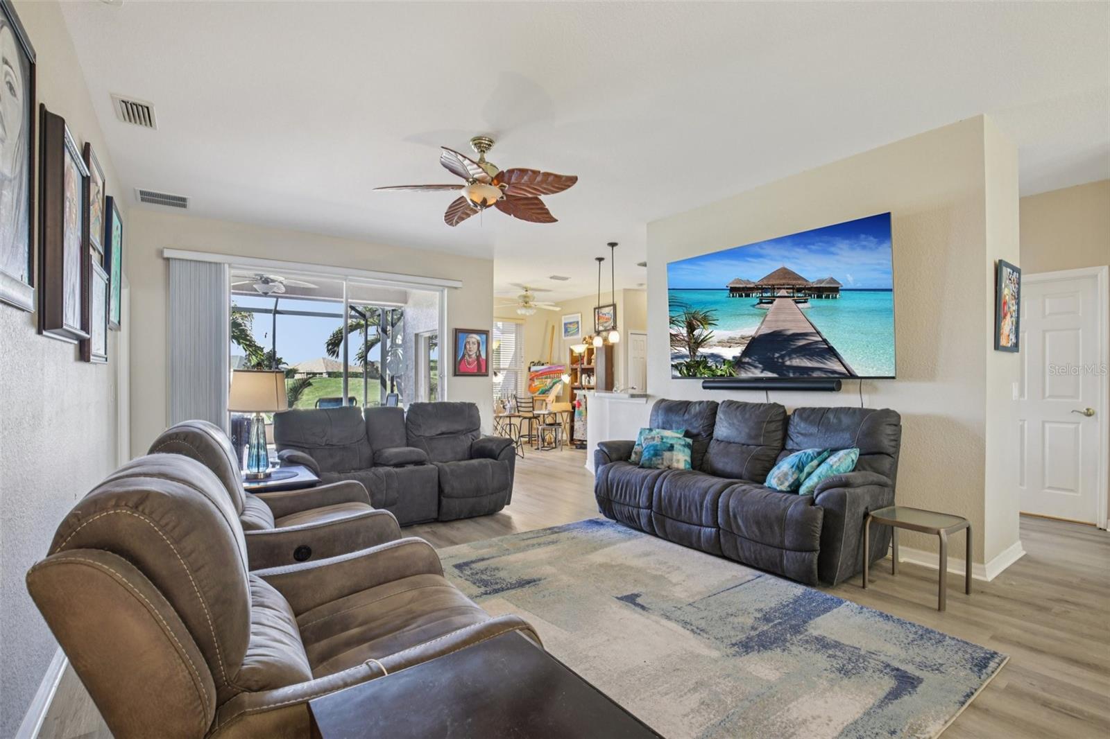 Image 8 of 46 For 24567 Buckingham Way