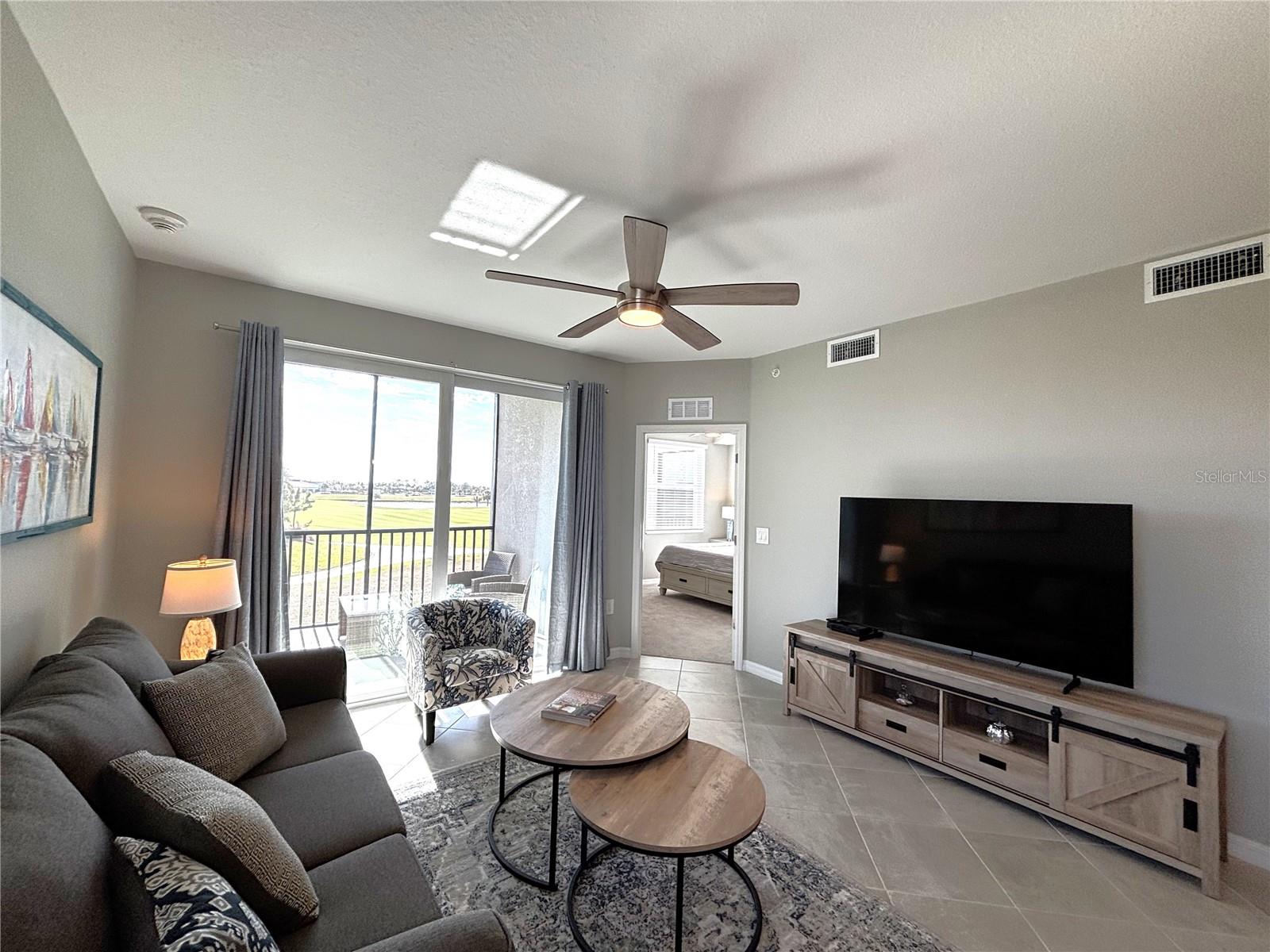 Image 9 of 42 For 17560 Opal Sand Drive 201