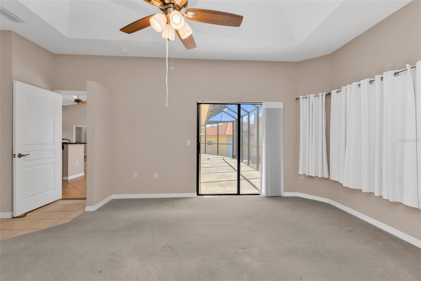 Image 15 of 40 For 2101 Gulfview Road