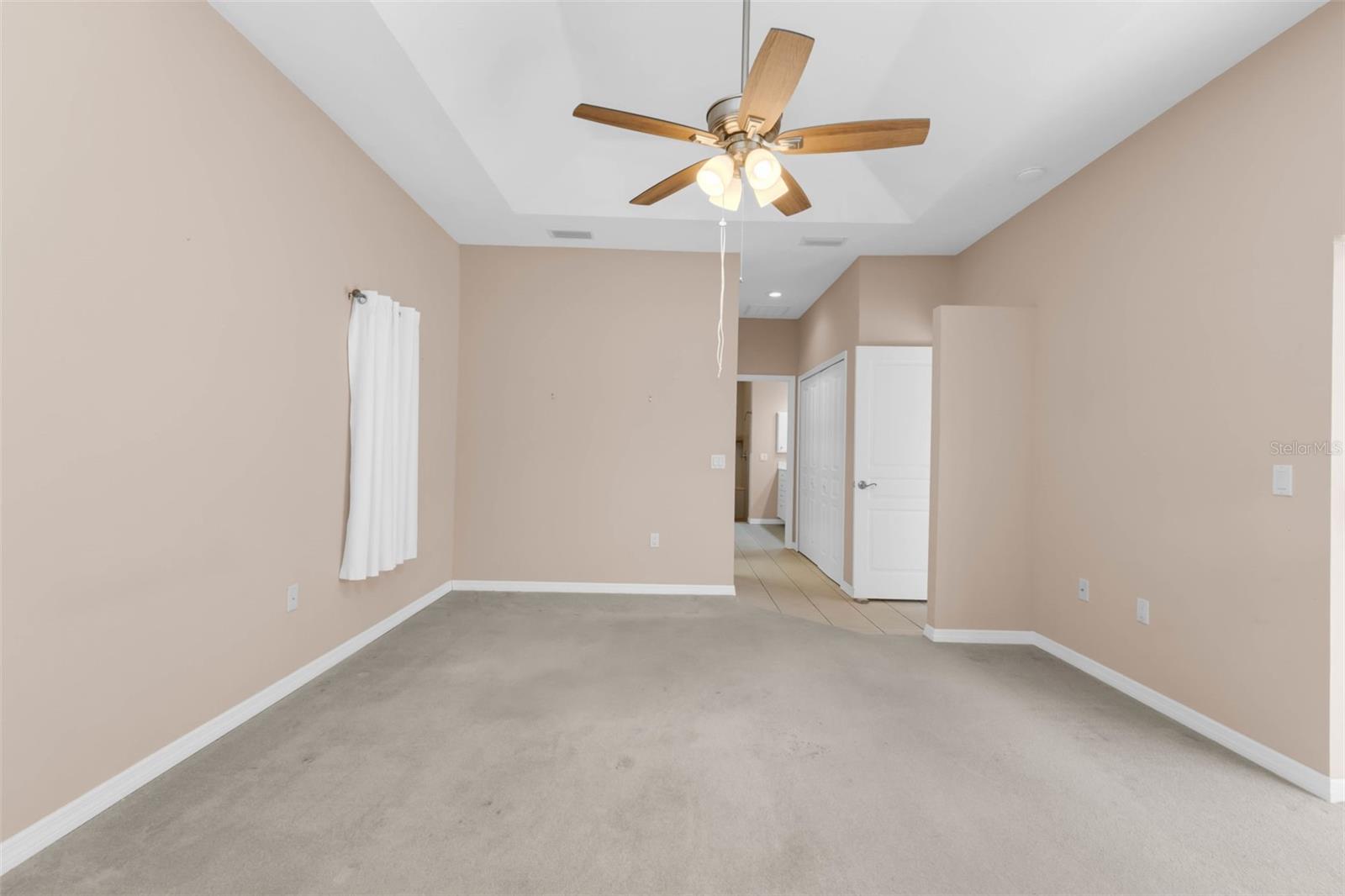 Image 29 of 40 For 2101 Gulfview Road