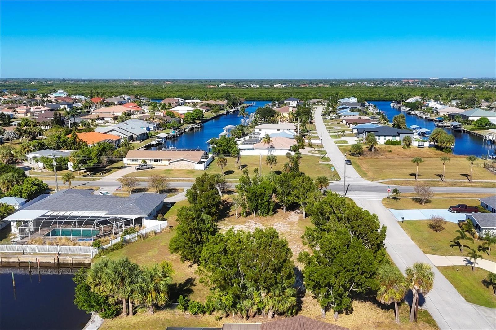 Image 13 of 23 For 4358 Harbor Boulevard