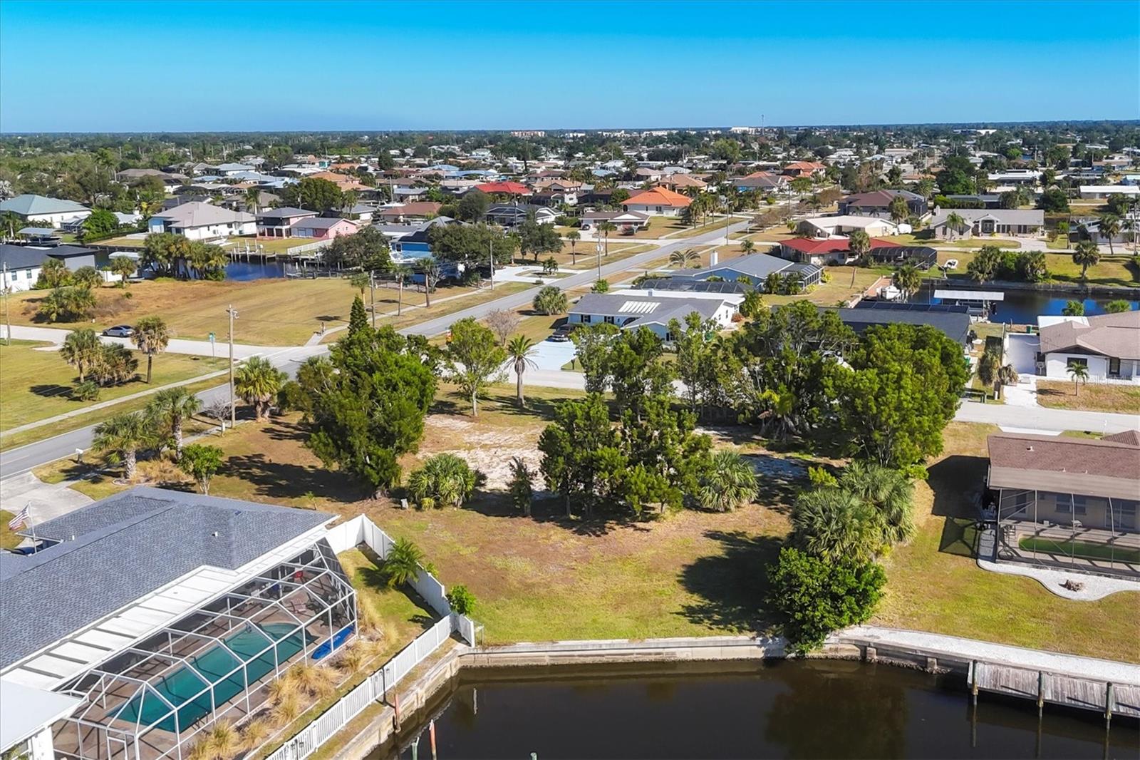 Image 14 of 23 For 4358 Harbor Boulevard