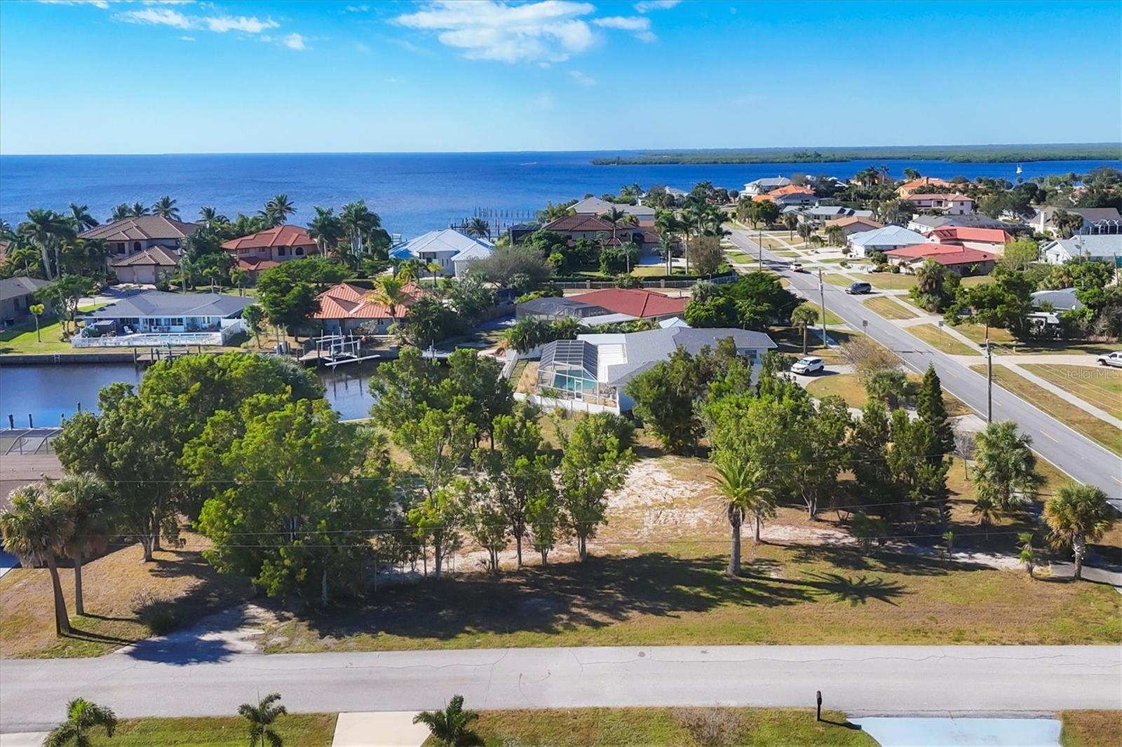 Image 18 of 23 For 4358 Harbor Boulevard