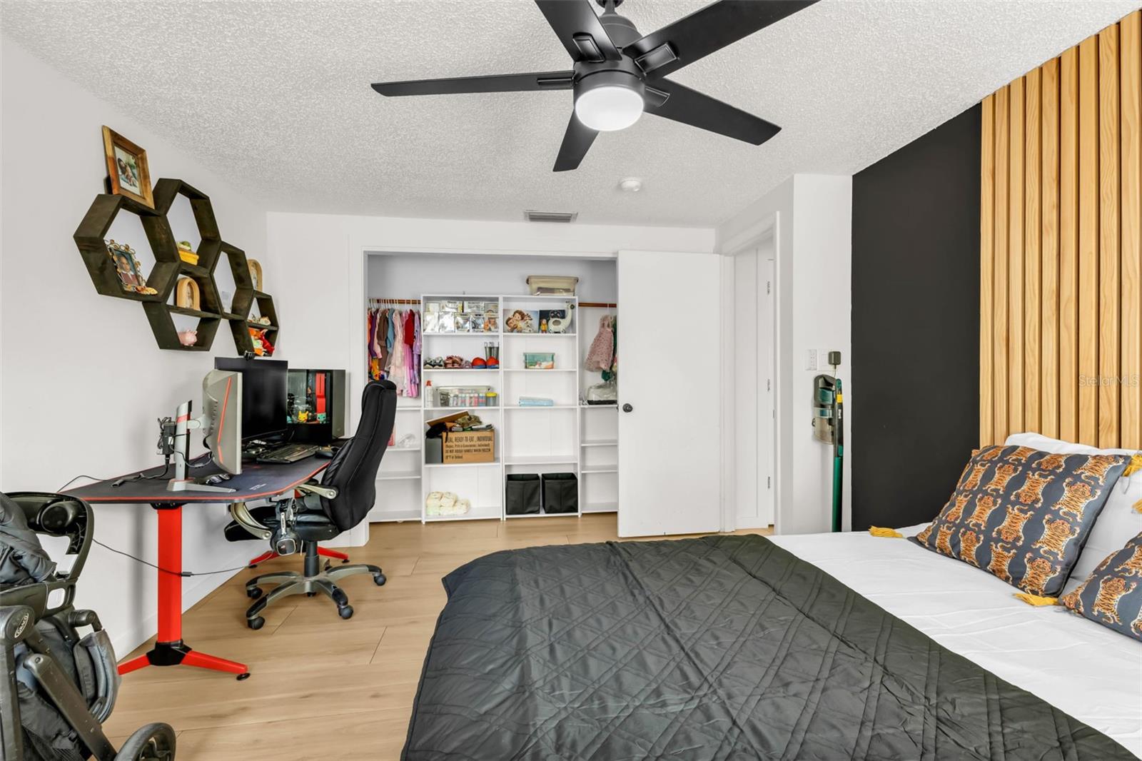 Image 19 of 29 For 450 Church Avenue Nw