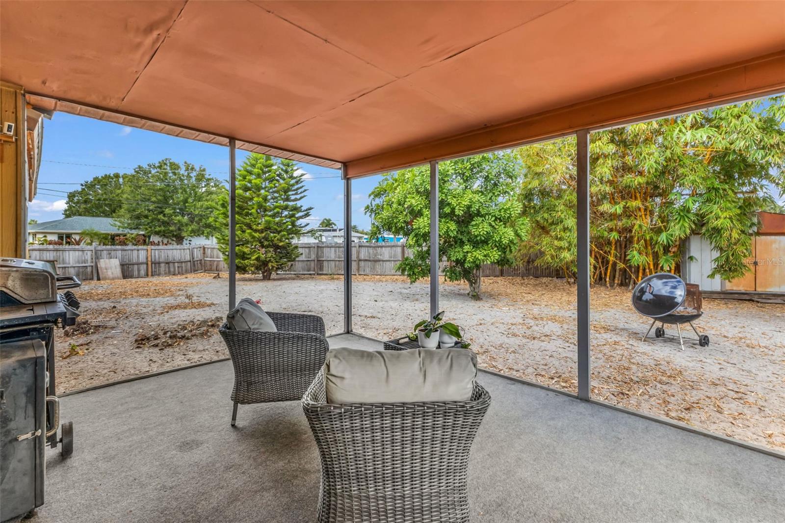 Image 22 of 29 For 450 Church Avenue Nw