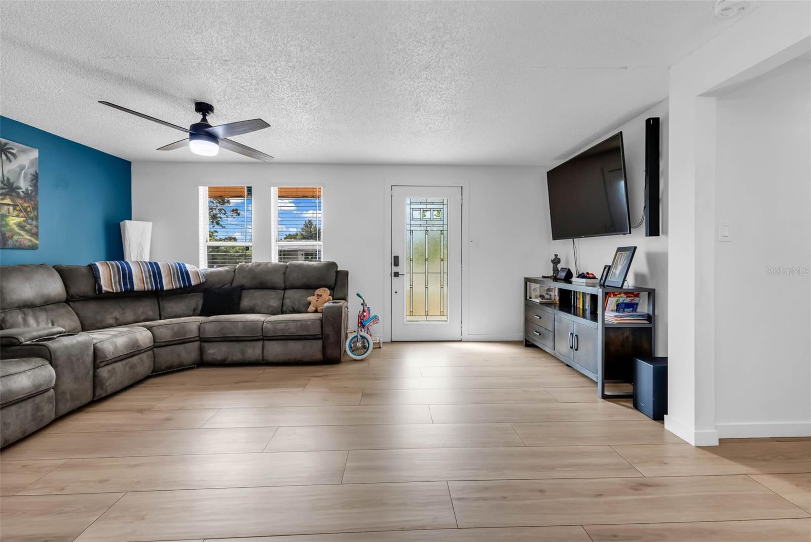 Image 5 of 29 For 450 Church Avenue Nw