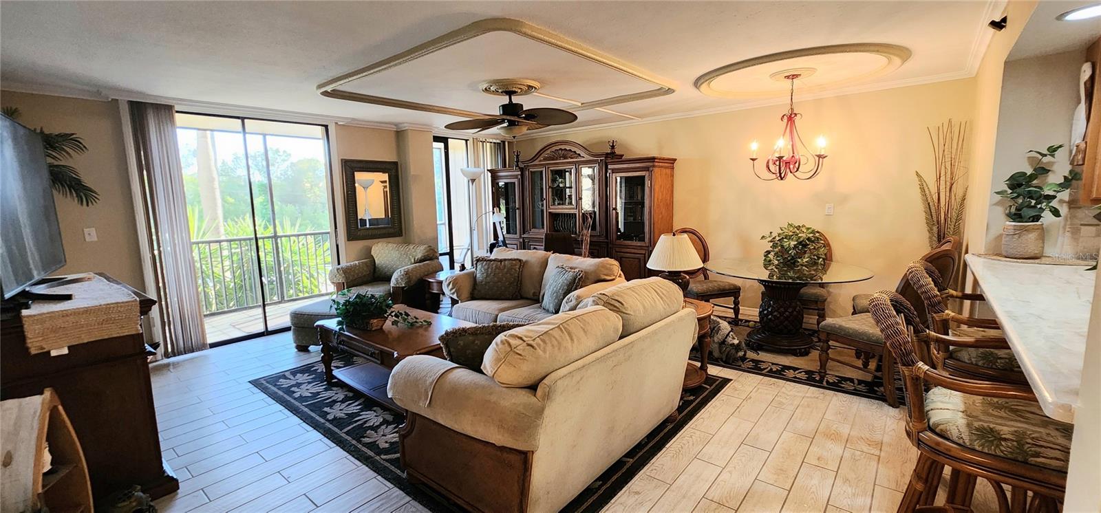 Image 12 of 27 For 25188 Marion Avenue D104