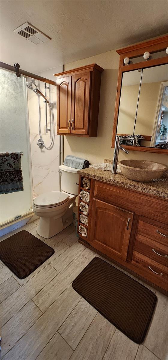 Image 14 of 27 For 25188 Marion Avenue D104