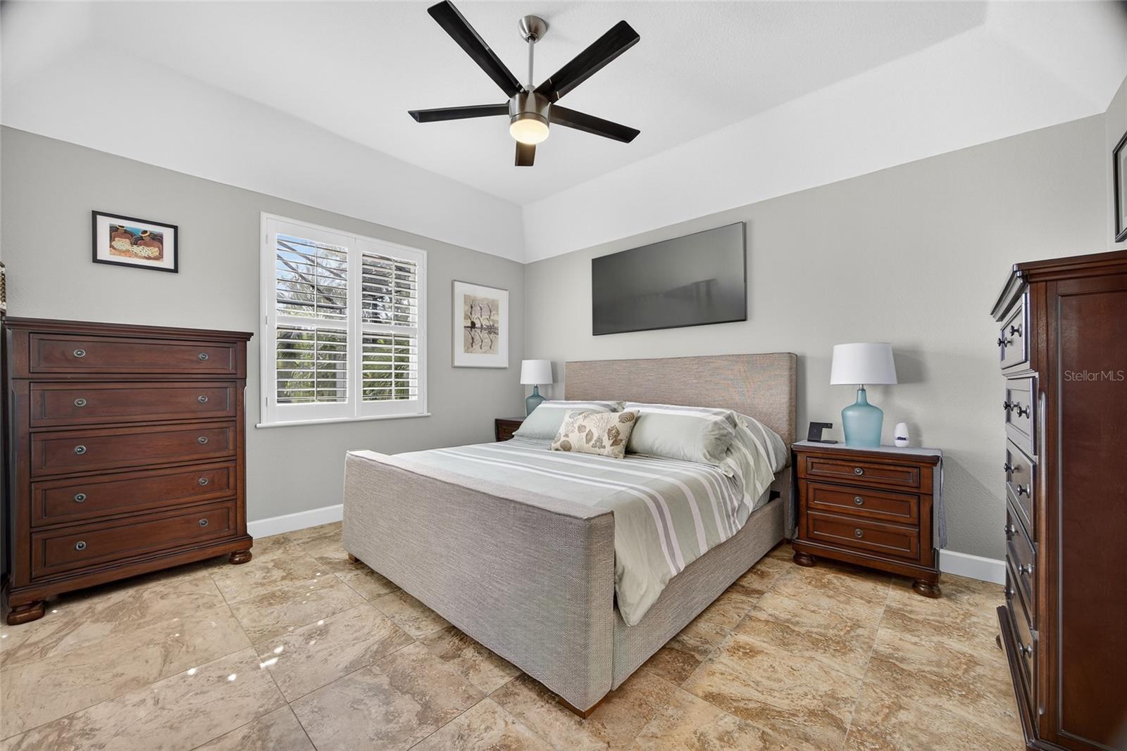 Image 15 of 38 For 1531 Aqui Esta Drive 1