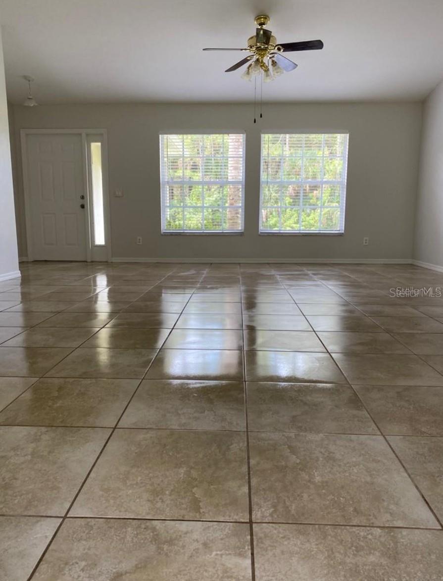 Image 4 of 17 For 3360 Morchester Lane