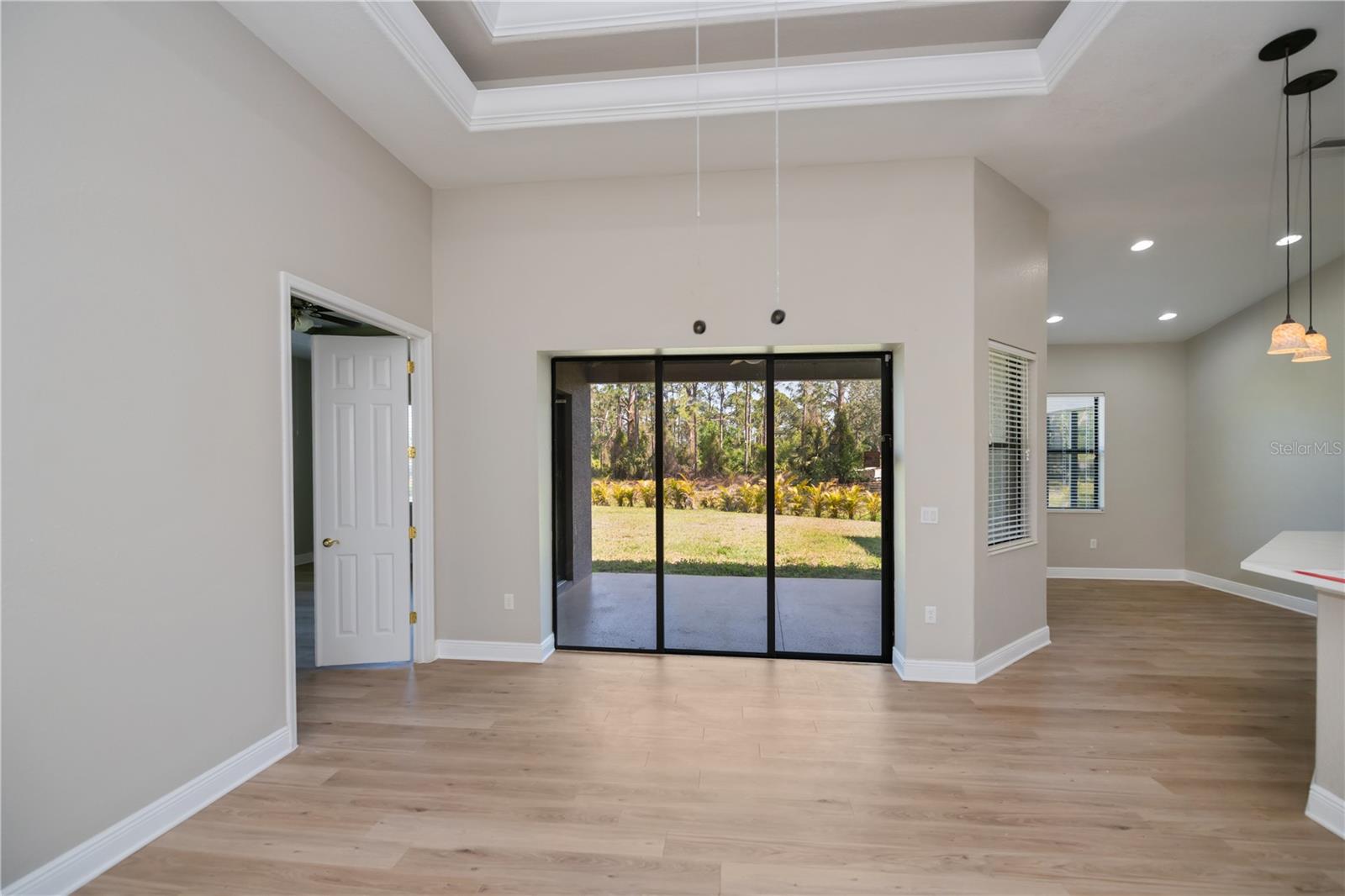 Image 13 of 44 For 3284 Newmark Street