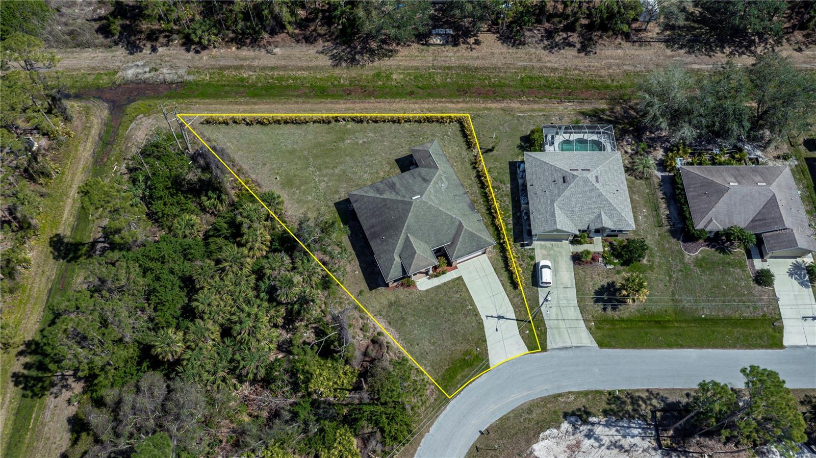 Image 2 of 44 For 3284 Newmark Street