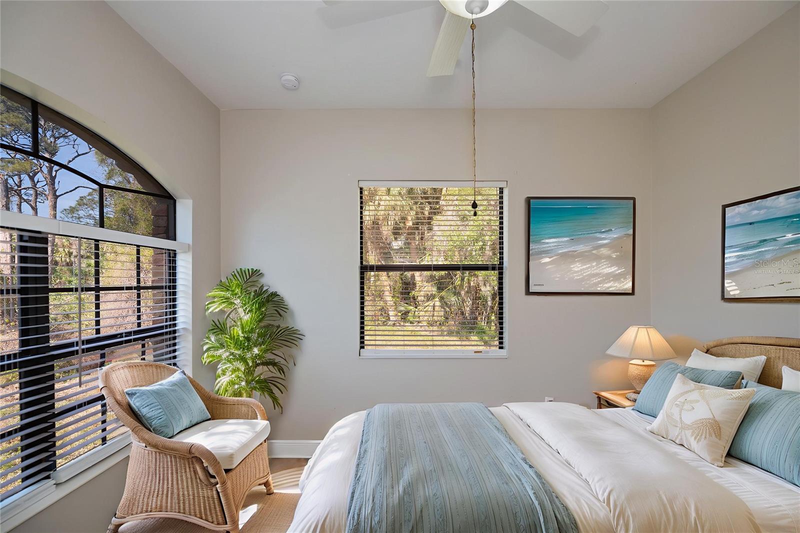 Image 28 of 44 For 3284 Newmark Street