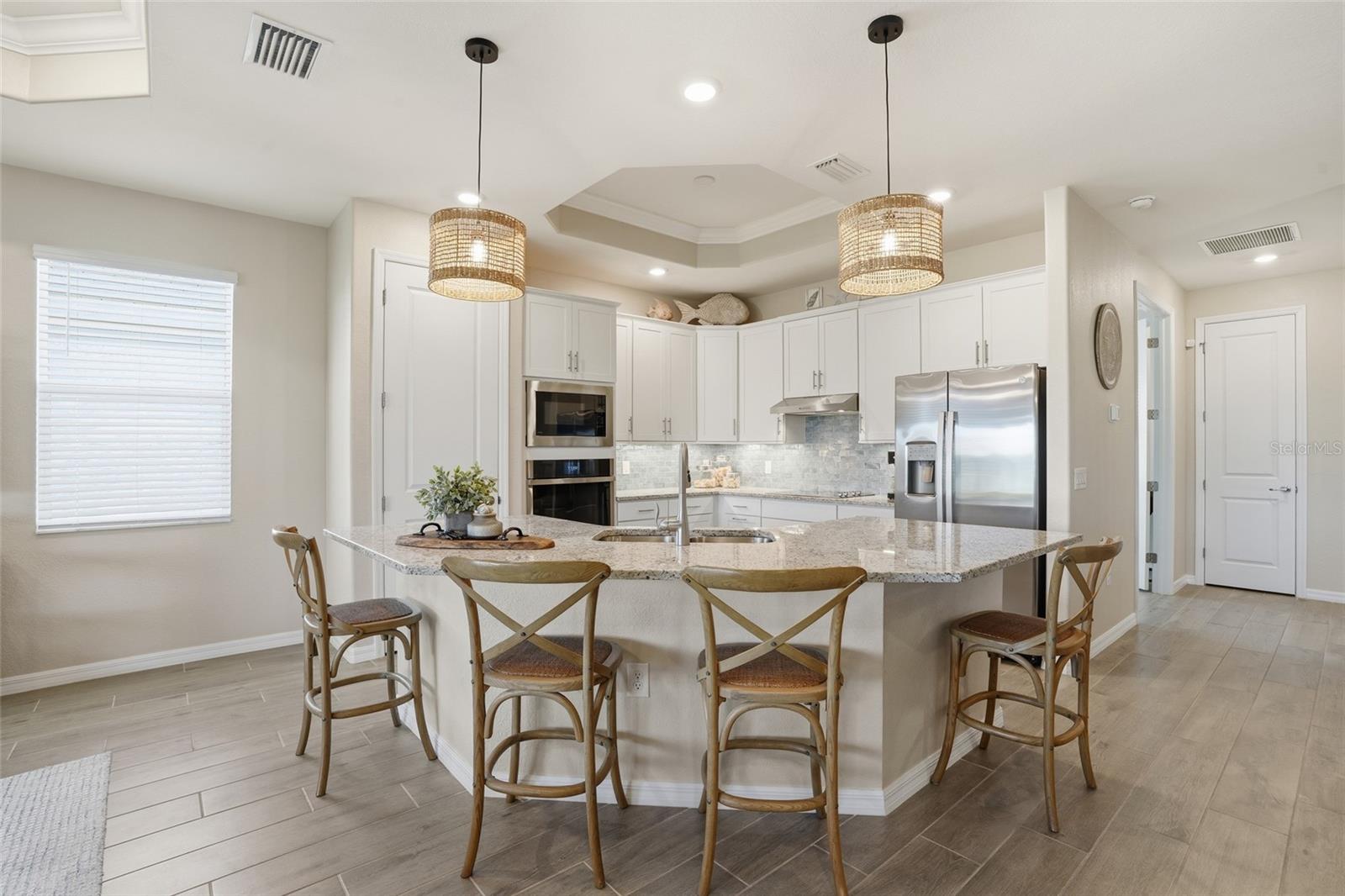 Image 10 of 64 For 14960 Redbud Lane