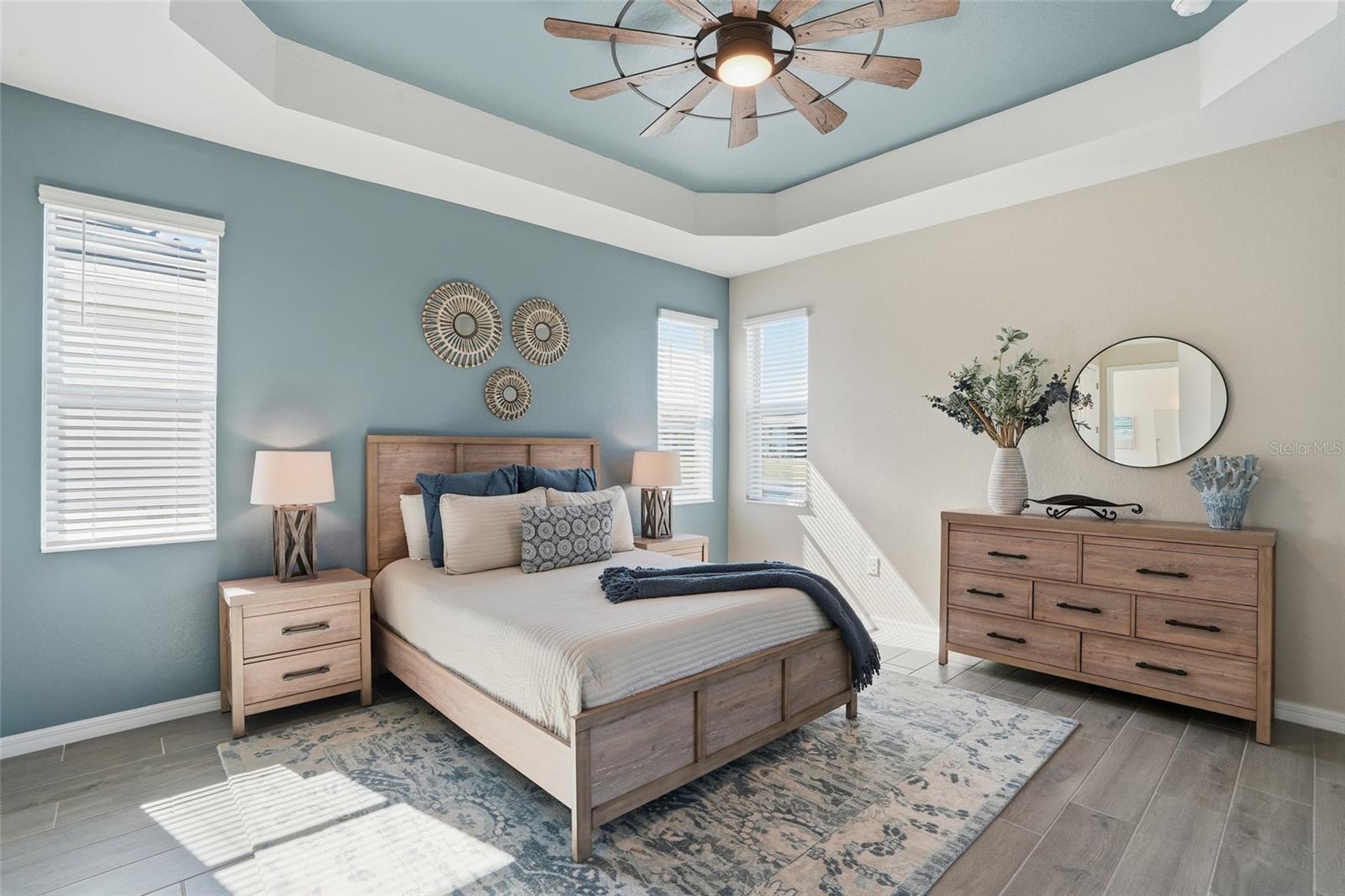 Image 13 of 64 For 14960 Redbud Lane