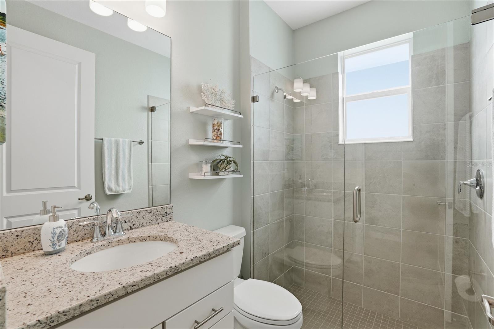 Image 19 of 64 For 14960 Redbud Lane