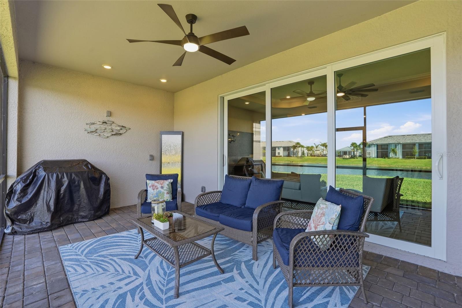 Image 23 of 64 For 14960 Redbud Lane