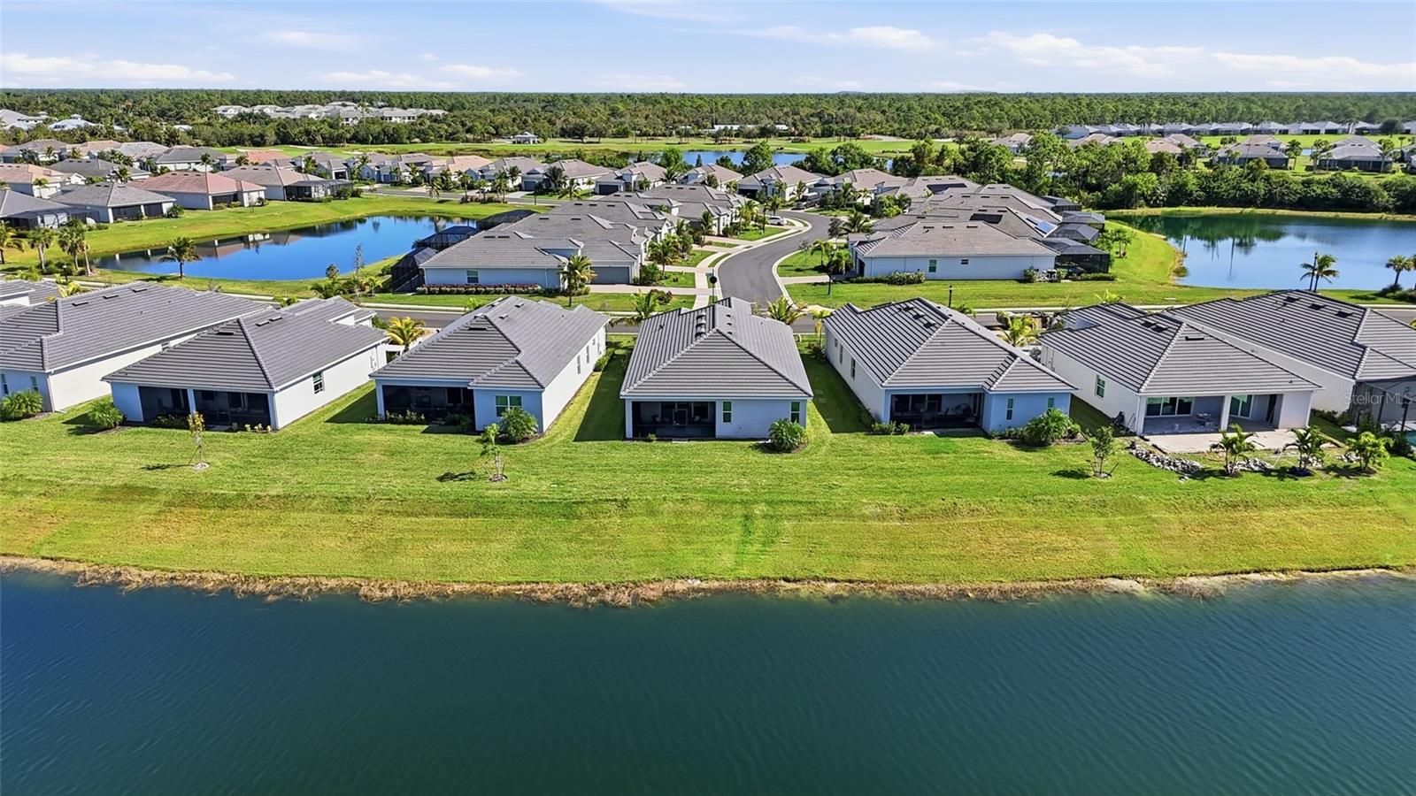 Image 27 of 64 For 14960 Redbud Lane