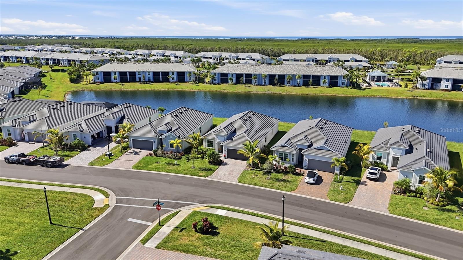 Image 29 of 64 For 14960 Redbud Lane