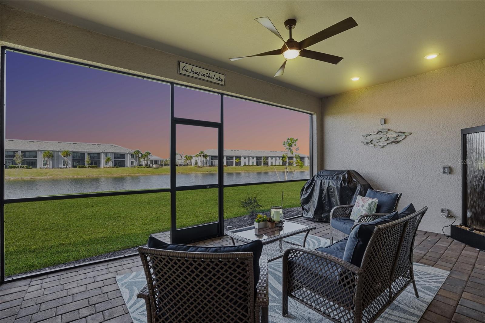 Image 31 of 64 For 14960 Redbud Lane