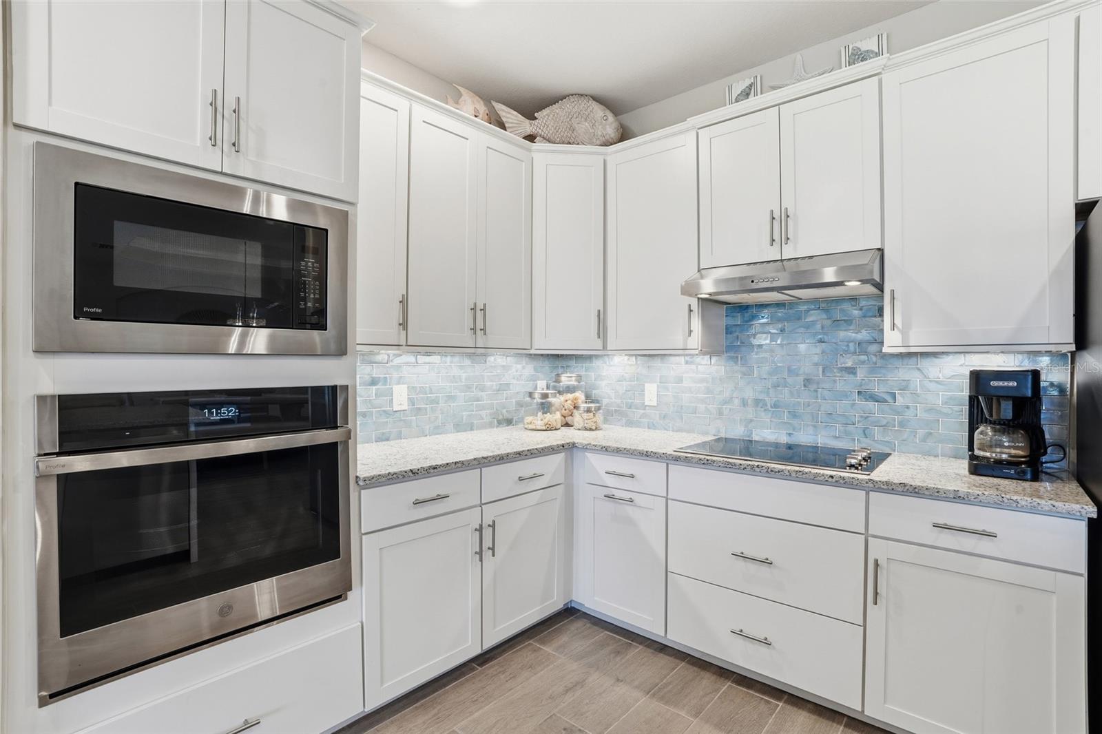 Image 8 of 64 For 14960 Redbud Lane