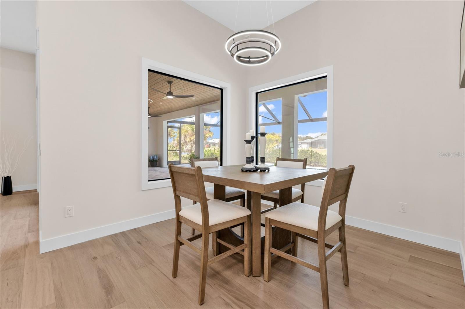 Image 18 of 79 For 1168 Boundary Boulevard