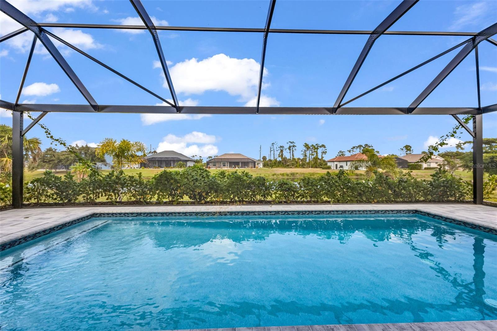 Image 49 of 79 For 1168 Boundary Boulevard