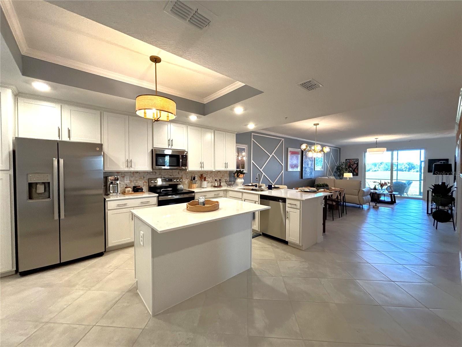 Image 4 of 49 For 17530 Opal Sand Drive 106