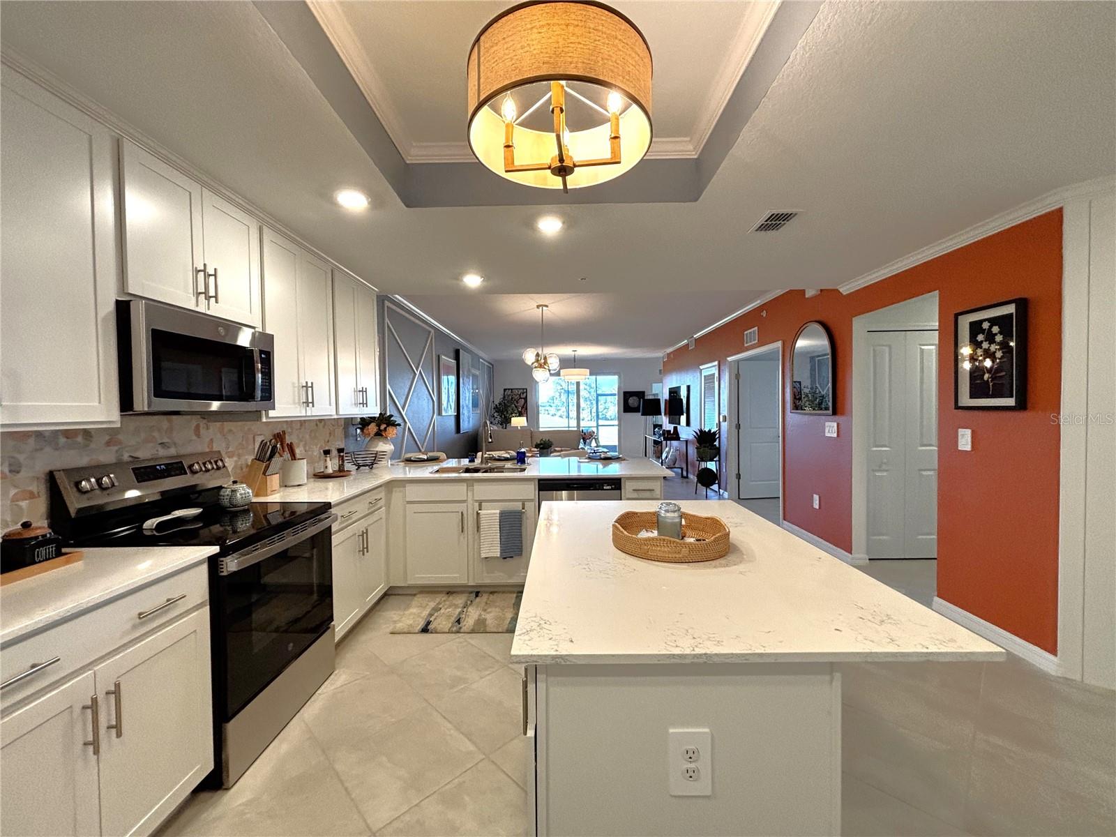 Image 6 of 49 For 17530 Opal Sand Drive 106