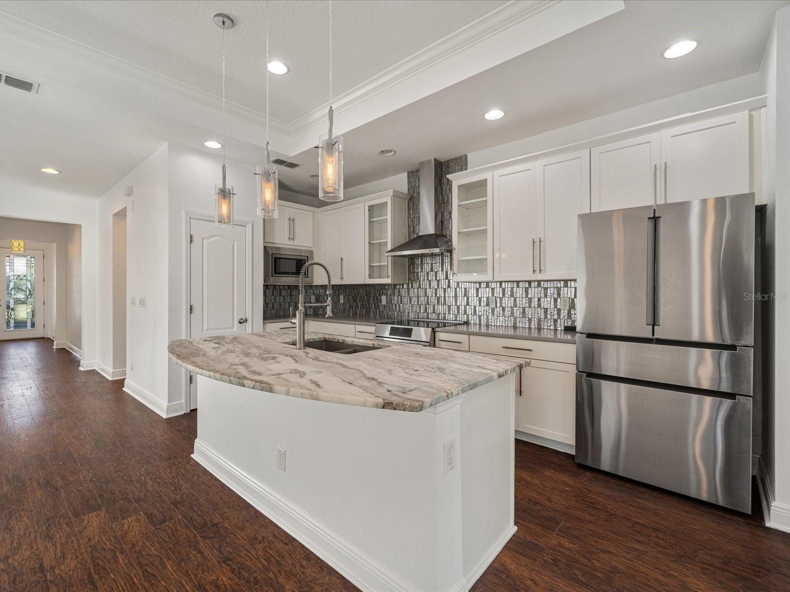 Image 10 of 36 For 805 Molly  