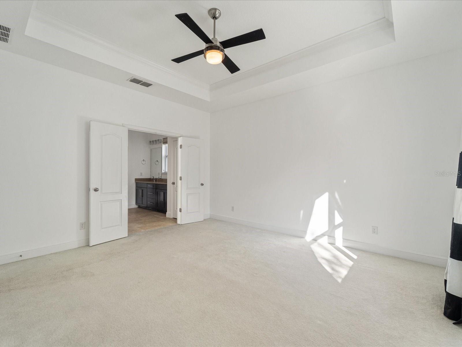 Image 14 of 36 For 805 Molly  