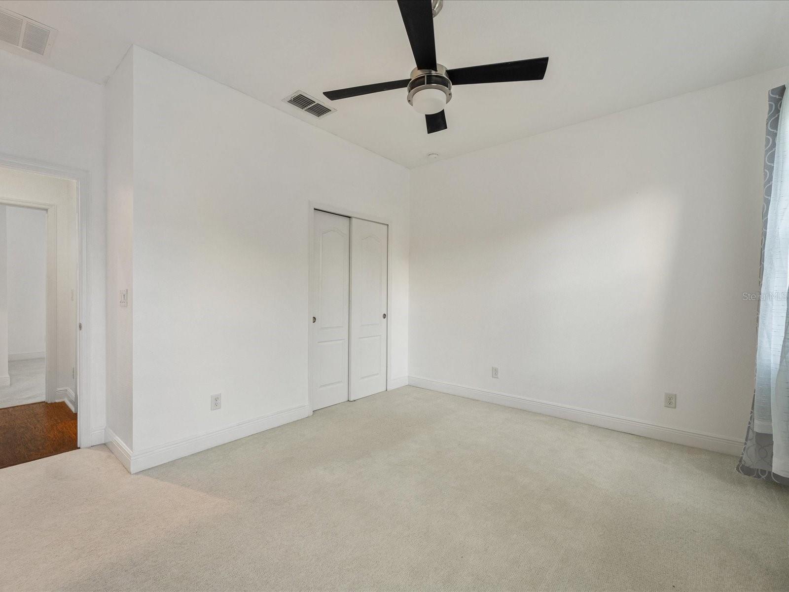 Image 19 of 36 For 805 Molly  