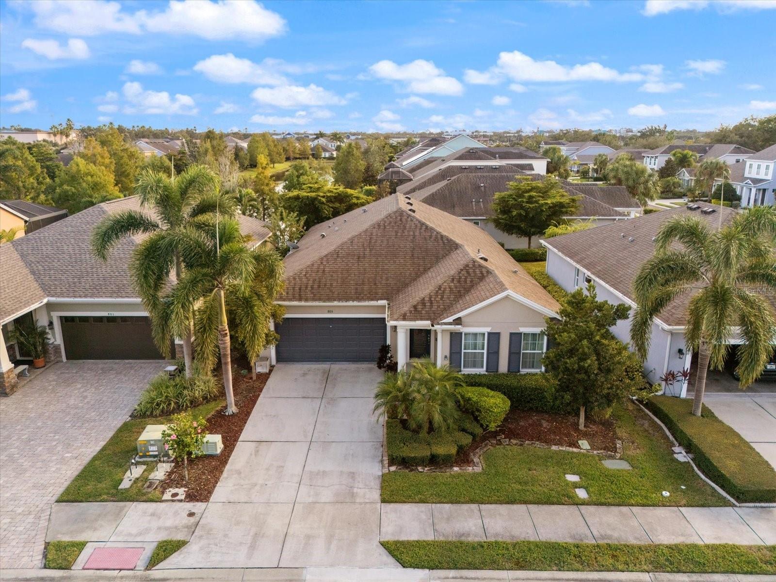 Image 2 of 36 For 805 Molly  