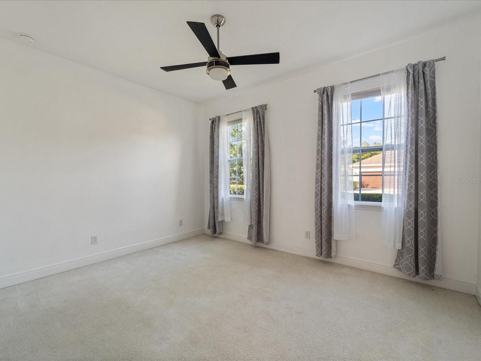 Image 22 of 36 For 805 Molly  