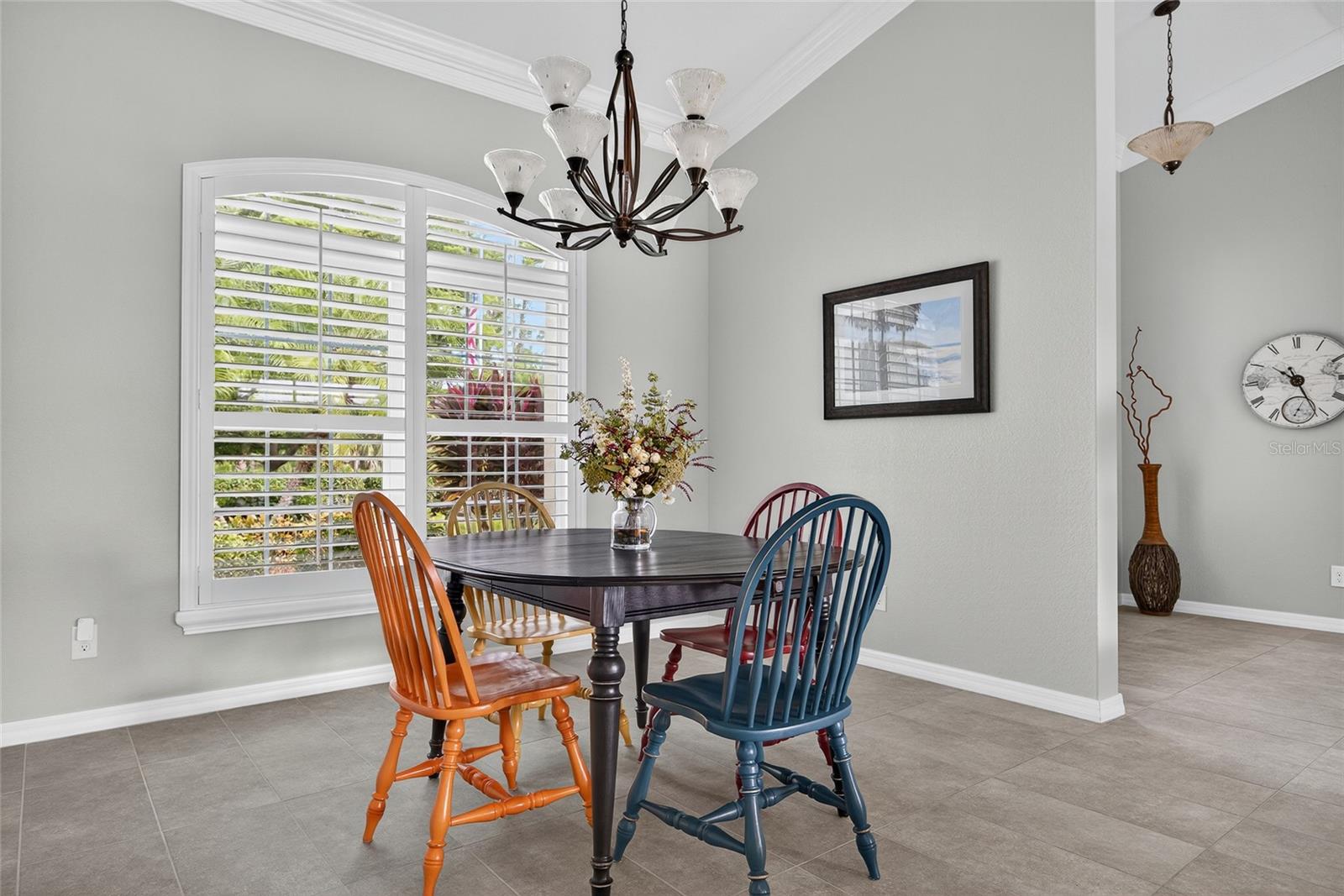 Image 10 of 44 For 11063 Artists Avenue