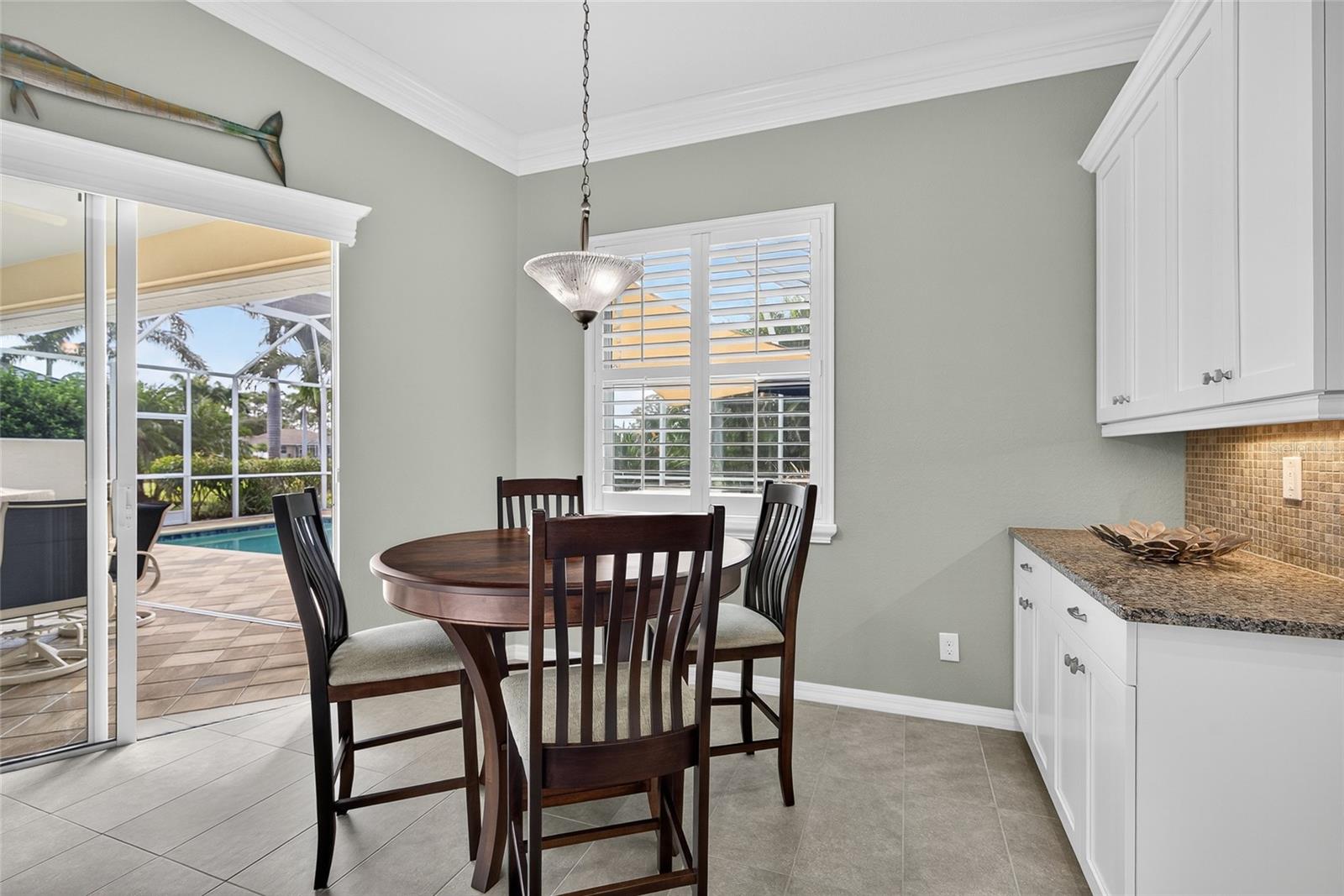 Image 17 of 44 For 11063 Artists Avenue