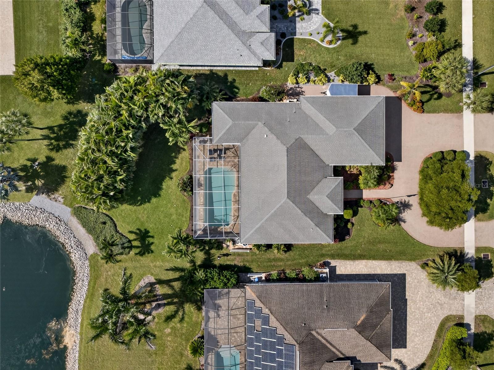 Image 37 of 44 For 11063 Artists Avenue