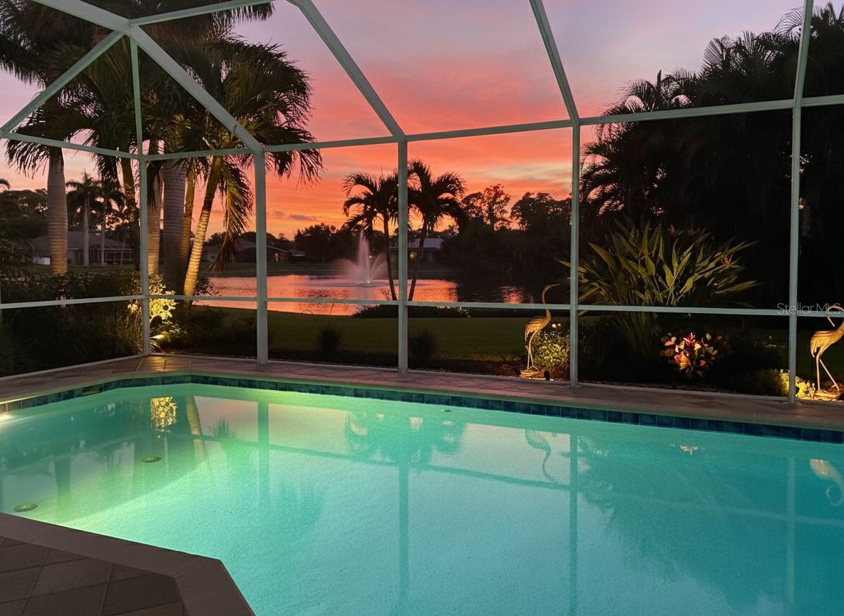 Image 4 of 44 For 11063 Artists Avenue