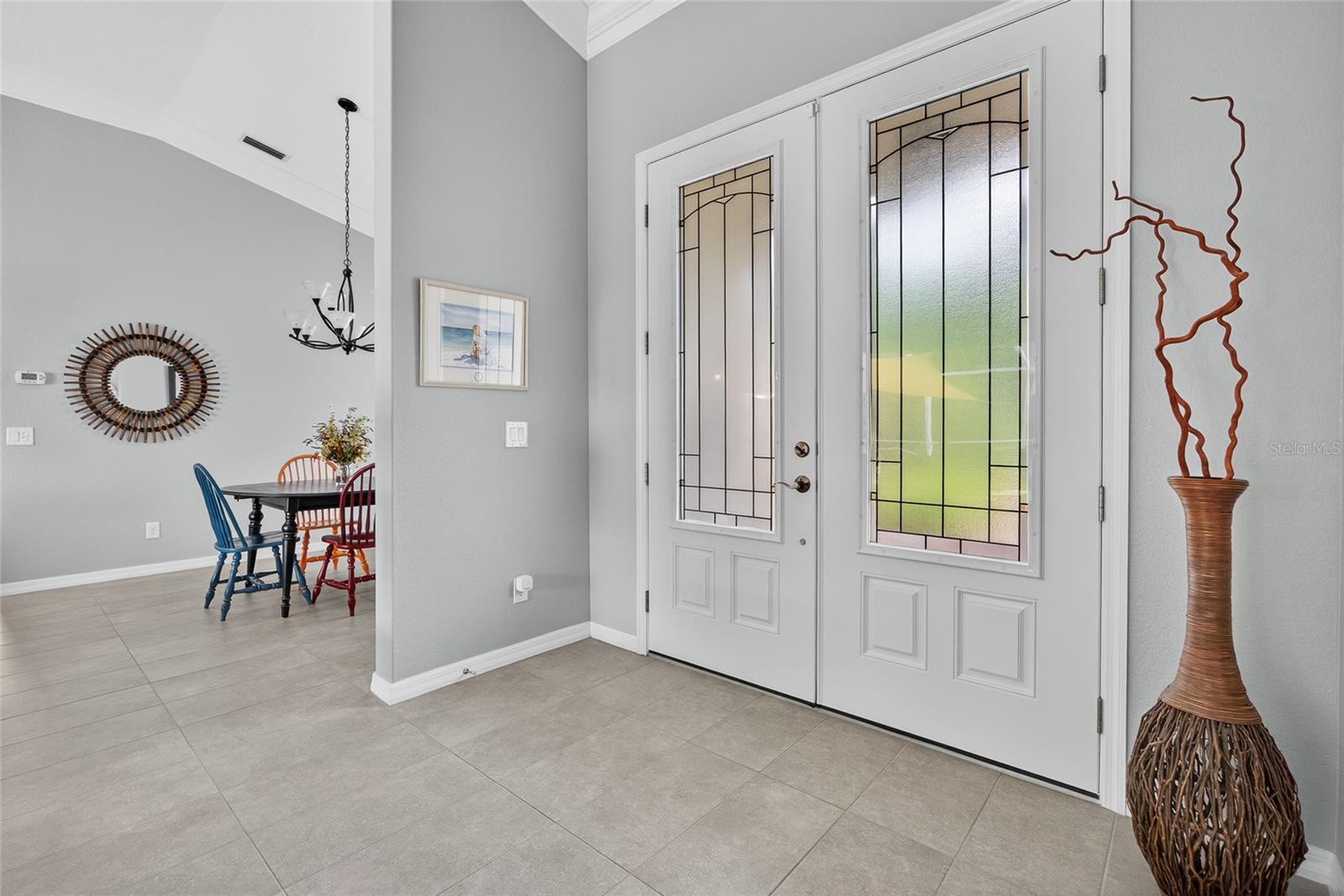 Image 5 of 44 For 11063 Artists Avenue