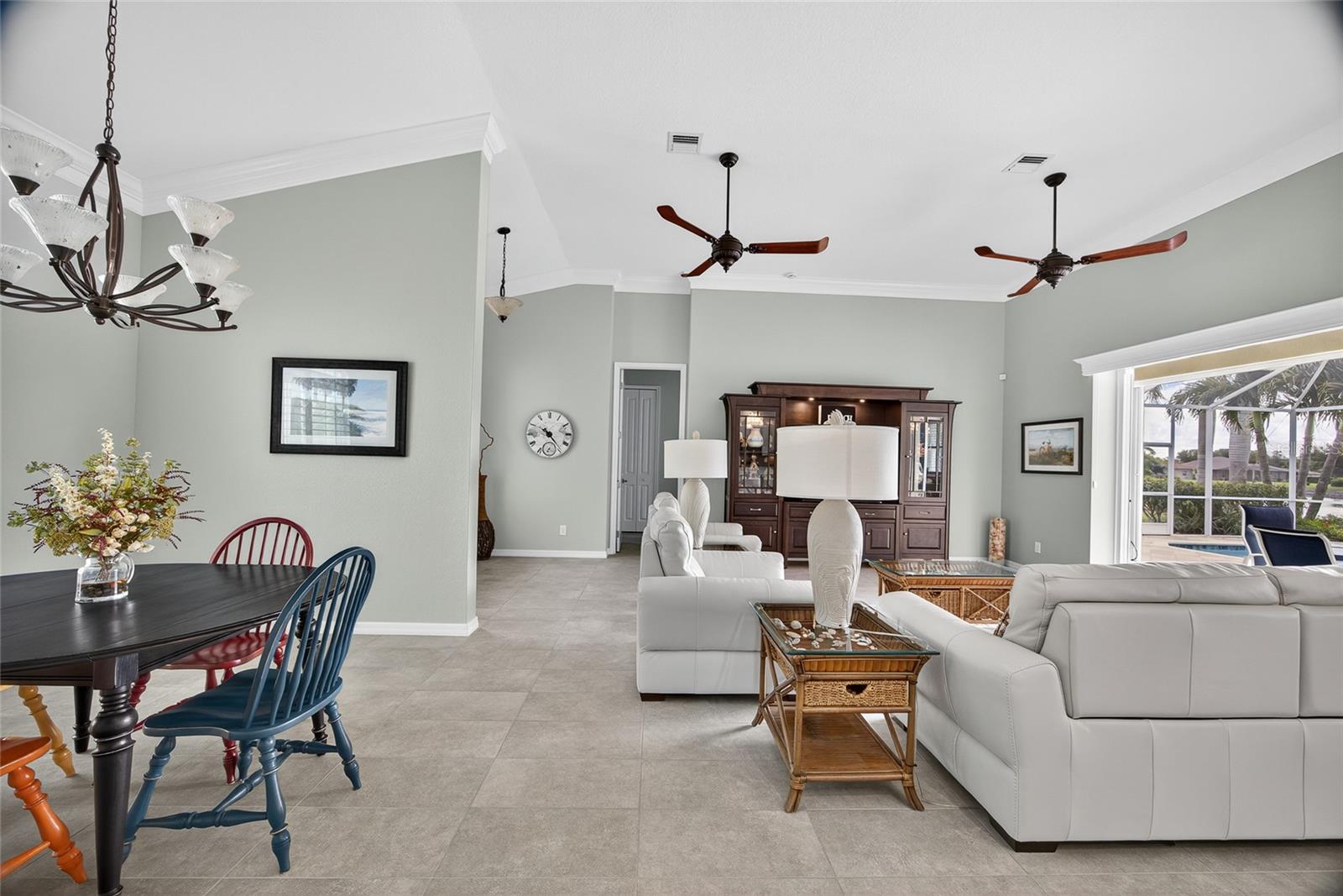 Image 8 of 44 For 11063 Artists Avenue