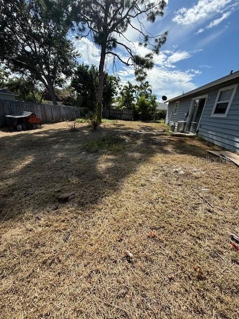 Image 23 of 24 For 855 Jamaica Road