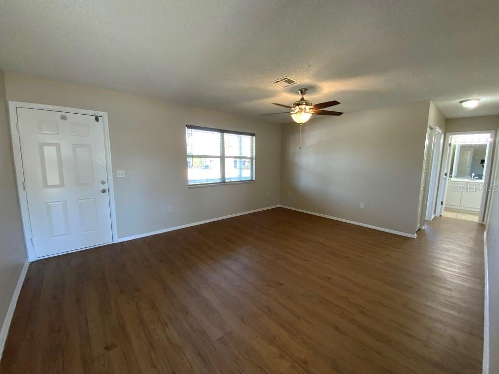 Image 4 of 24 For 855 Jamaica Road