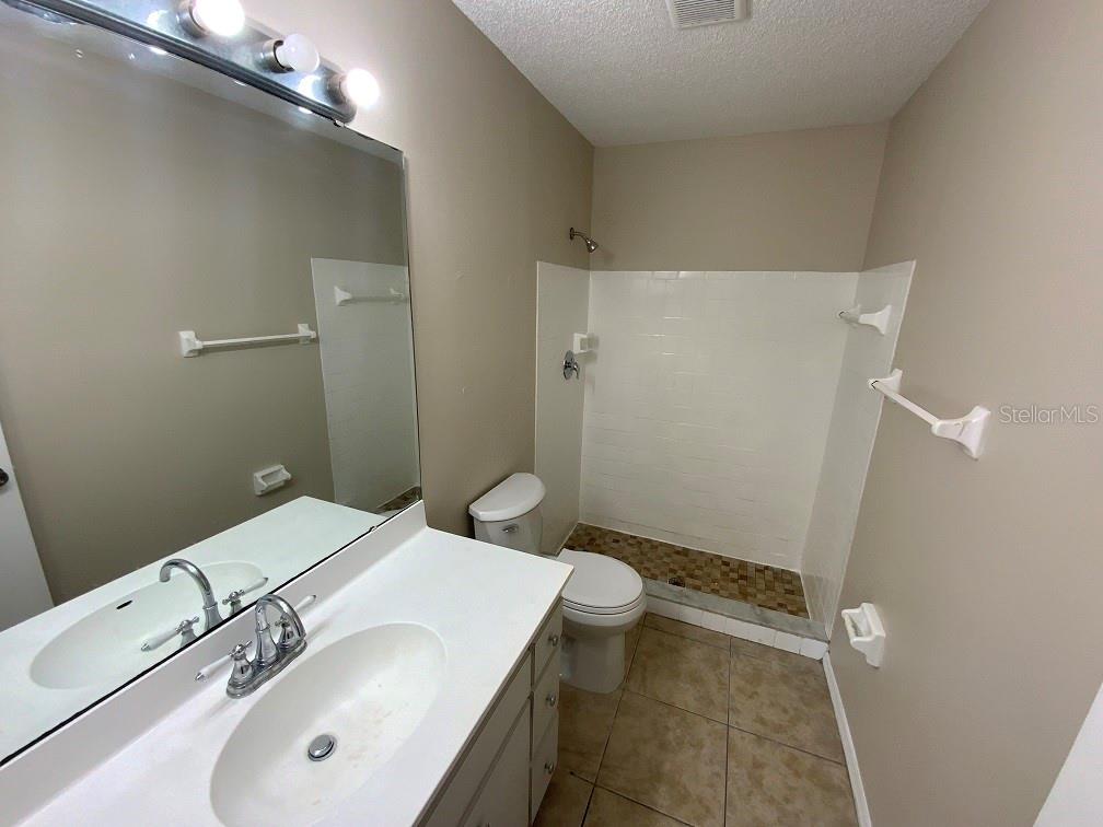 Image 9 of 24 For 855 Jamaica Road