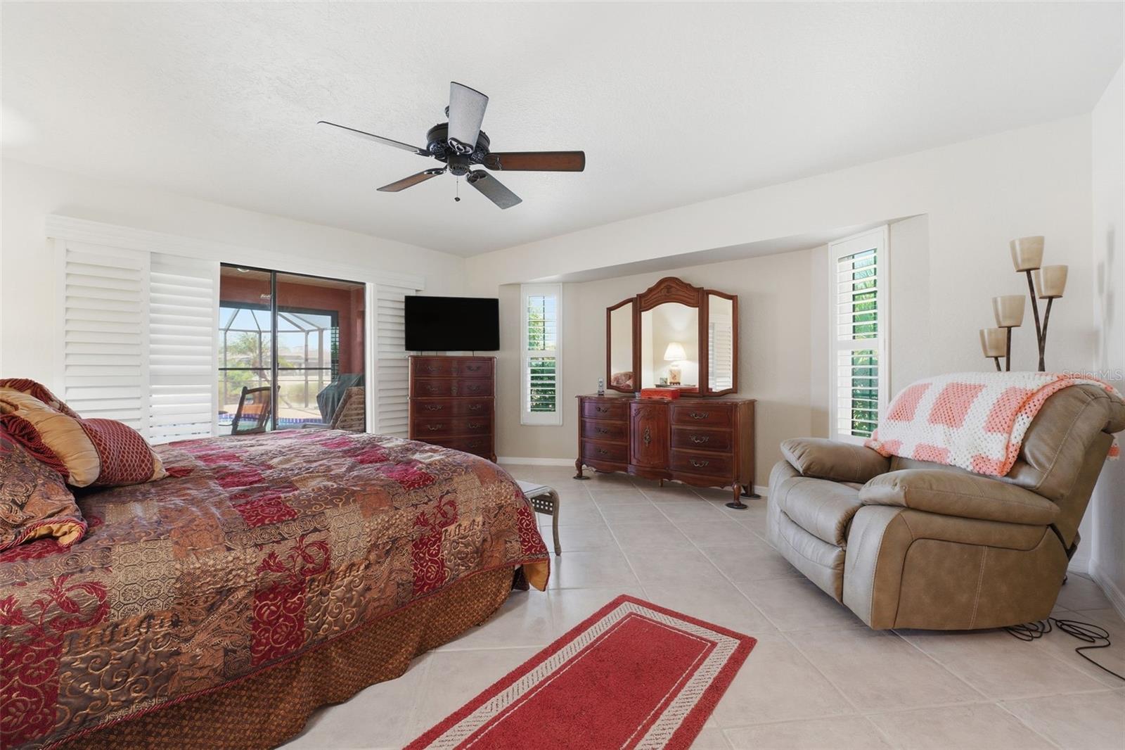 Image 20 of 40 For 7324 Kenwood Drive