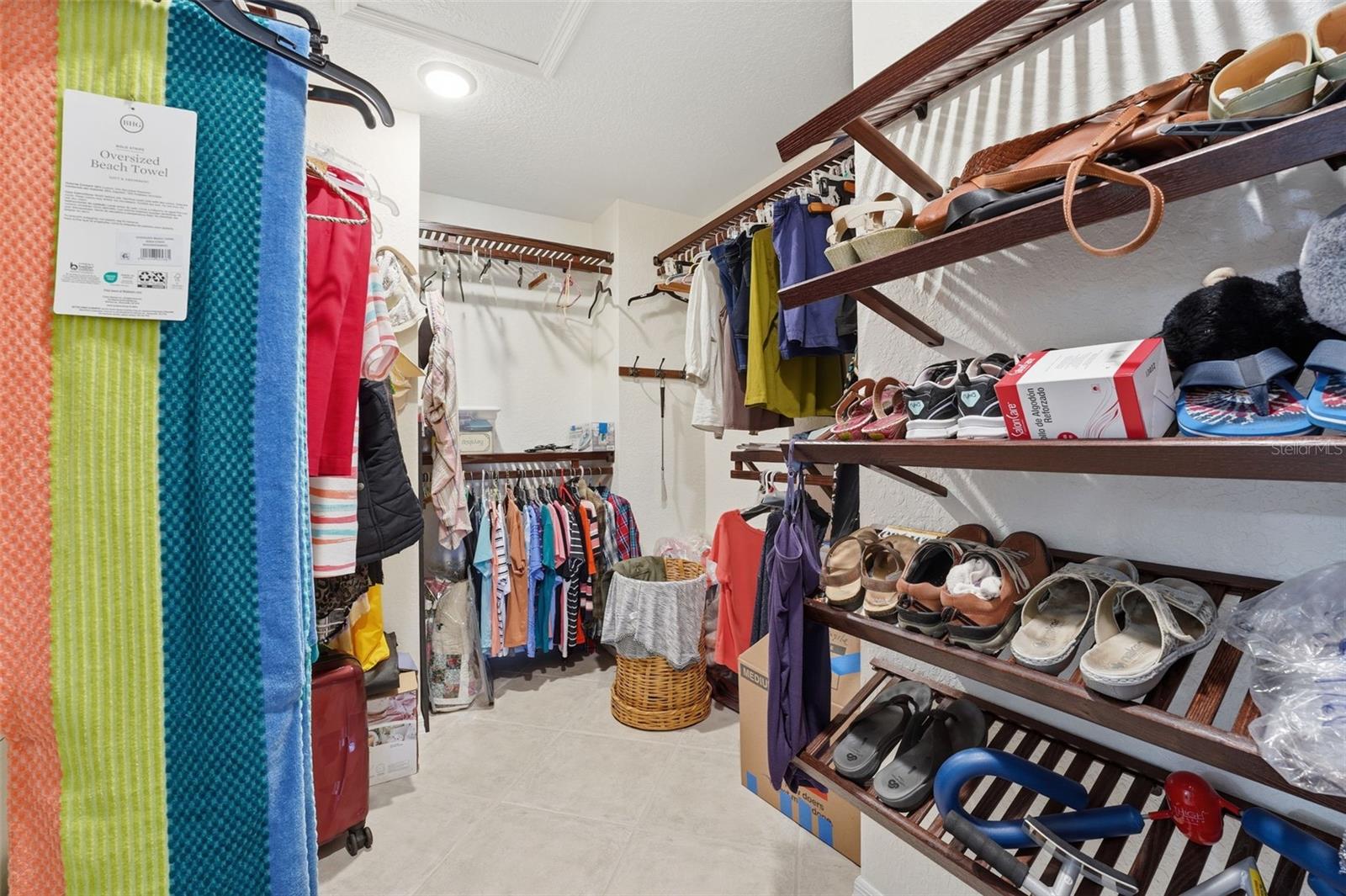 Image 23 of 40 For 7324 Kenwood Drive