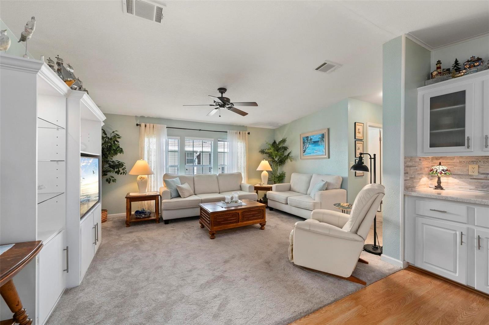 Image 6 of 44 For 1000 Kings Highway 487