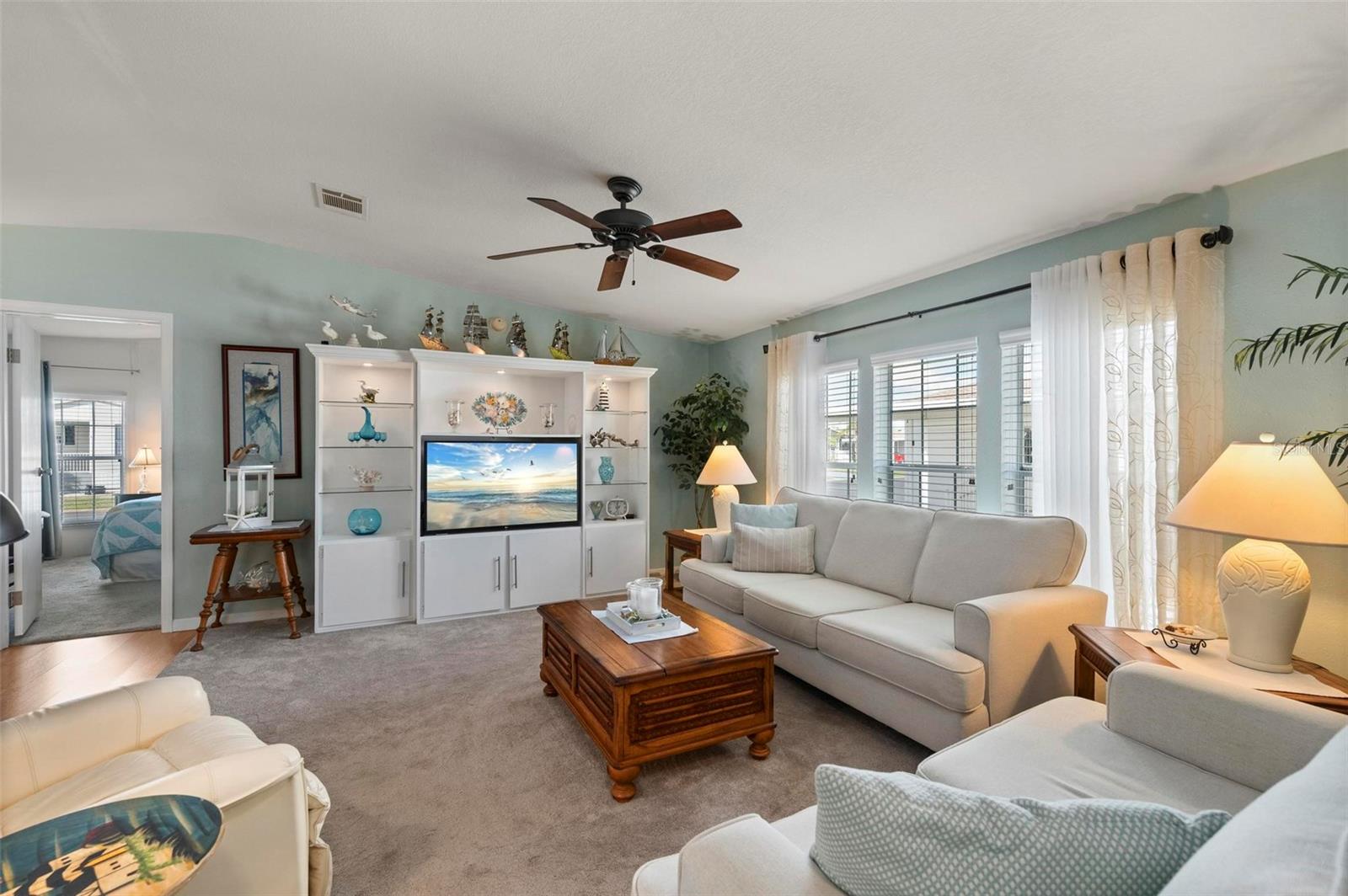 Image 7 of 44 For 1000 Kings Highway 487