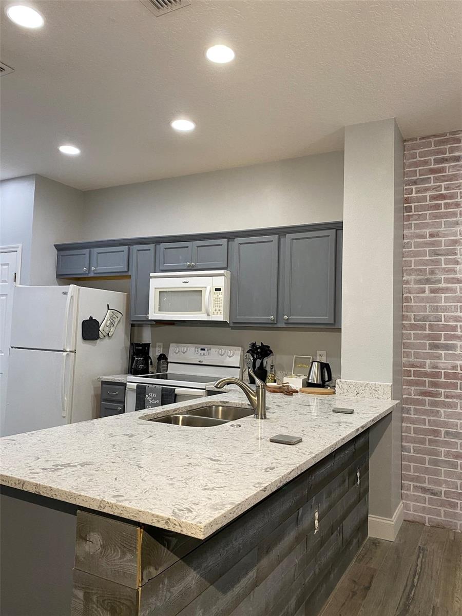 Image 11 of 16 For 2683 Andros Lane 2683